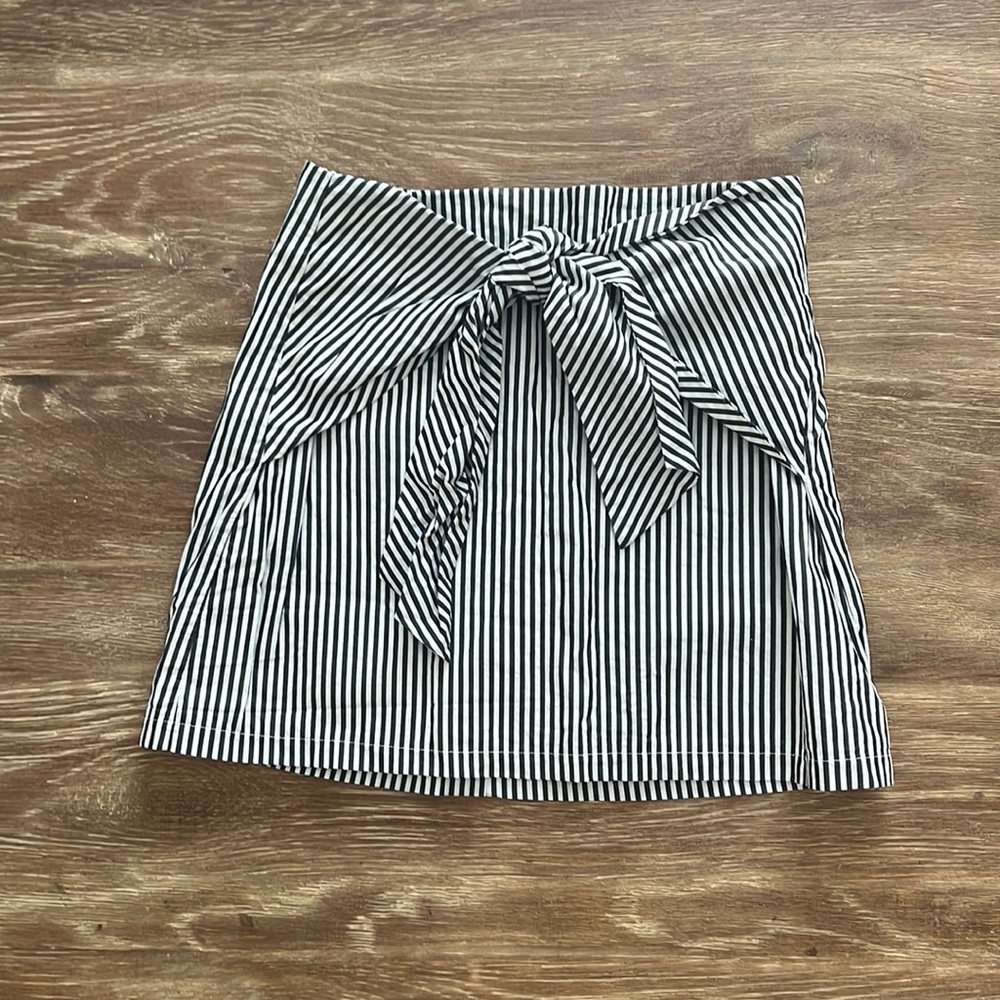 Superdown skirt